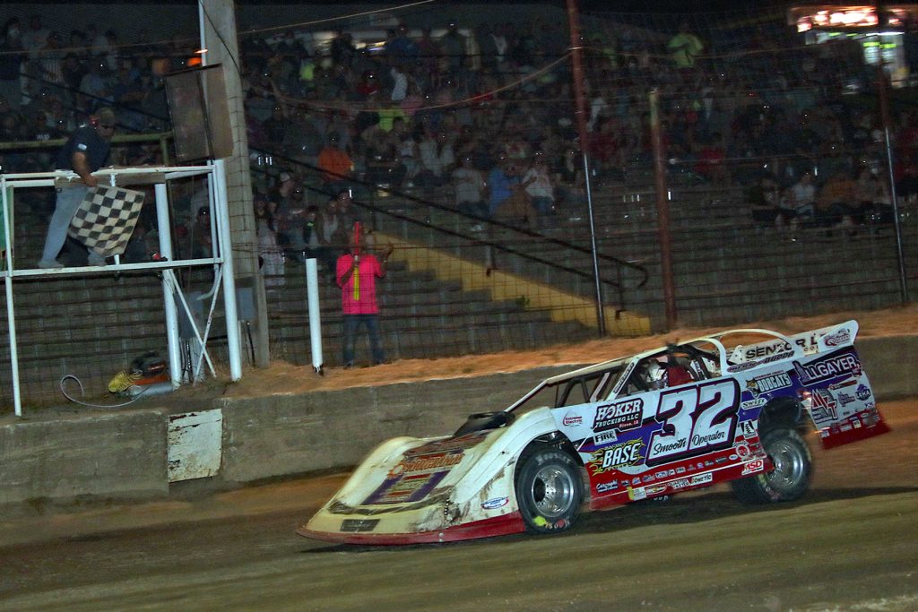 SMOOTH SHADY: Pierce Dominates Summer Nationals Return to Shadyhill
