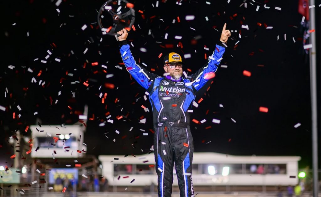 CLASSIC SUPERMAN: Davenport soars to Hawkeye 50 victory at Boone Speedway
