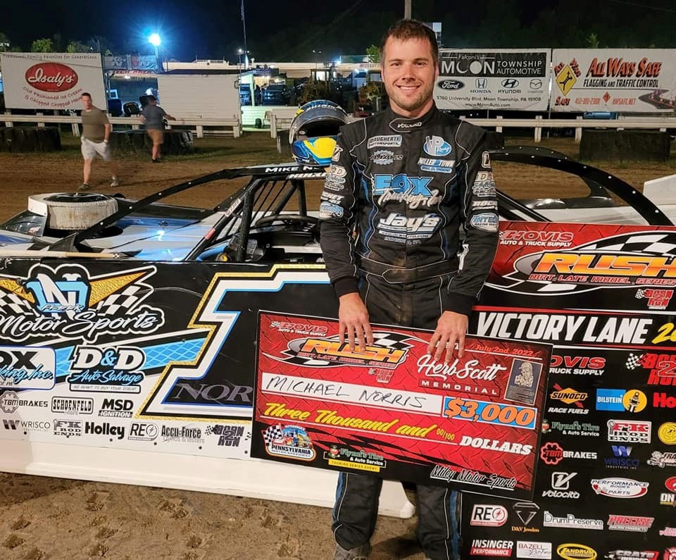 Norris Out-Duels Daryl Charlier for Thrilling Victory at Pittsburgh