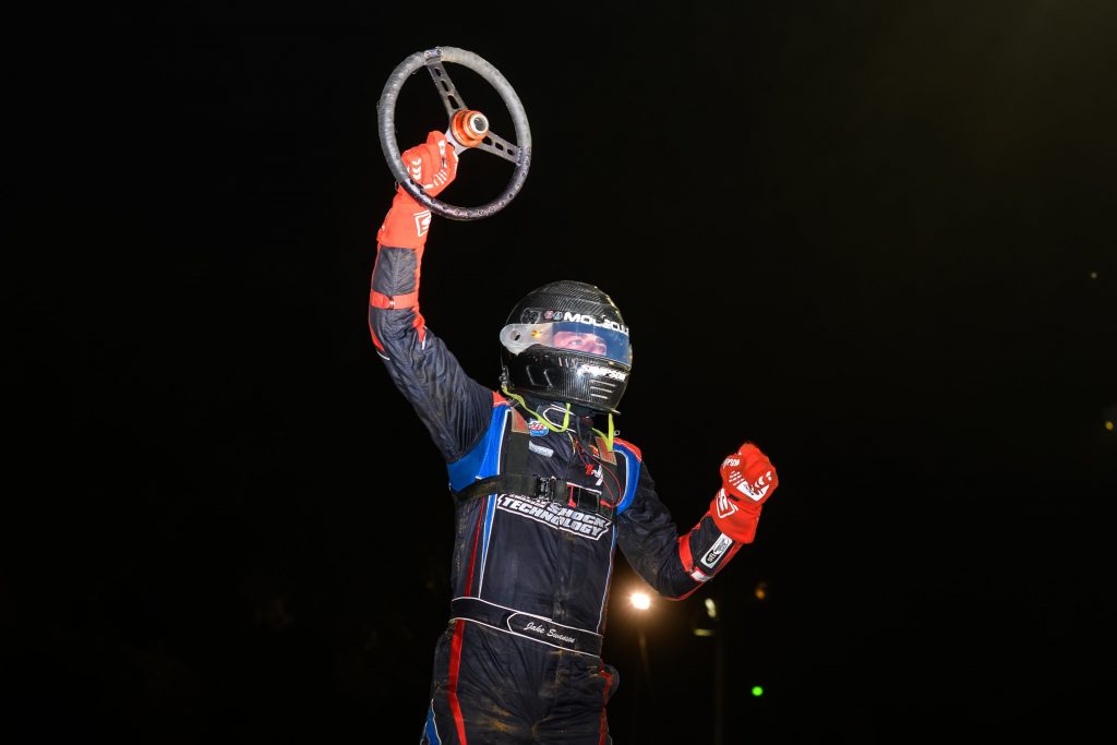 GET THE BROOM: Swanson Sweeps Illinois Weekend with Win at Spoon River