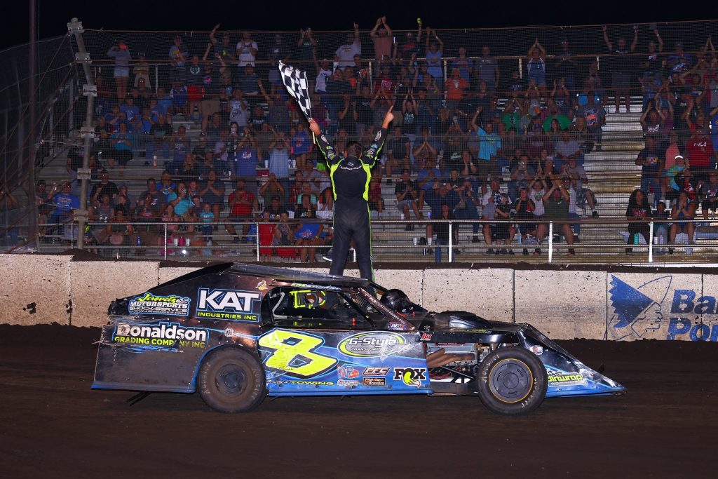 Strickler Gets First Career Fairbury Victory in FALS Super Nationals