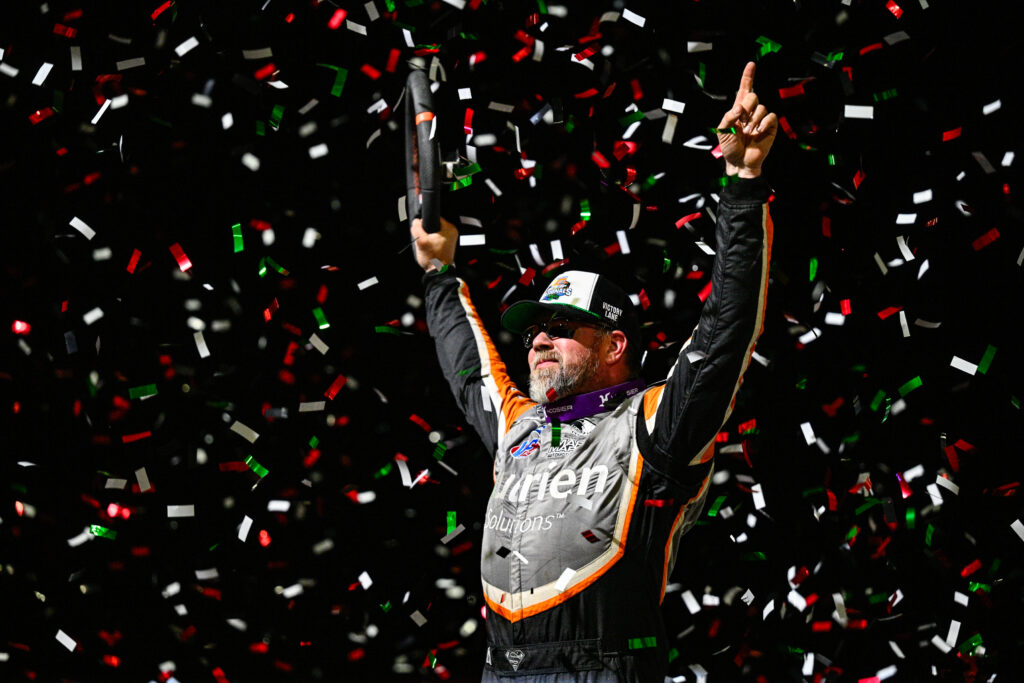 Jonathan Davenport in victory lane on the final night of racing at Volusia Speedway during the 2025 Dirtcar Nationals.